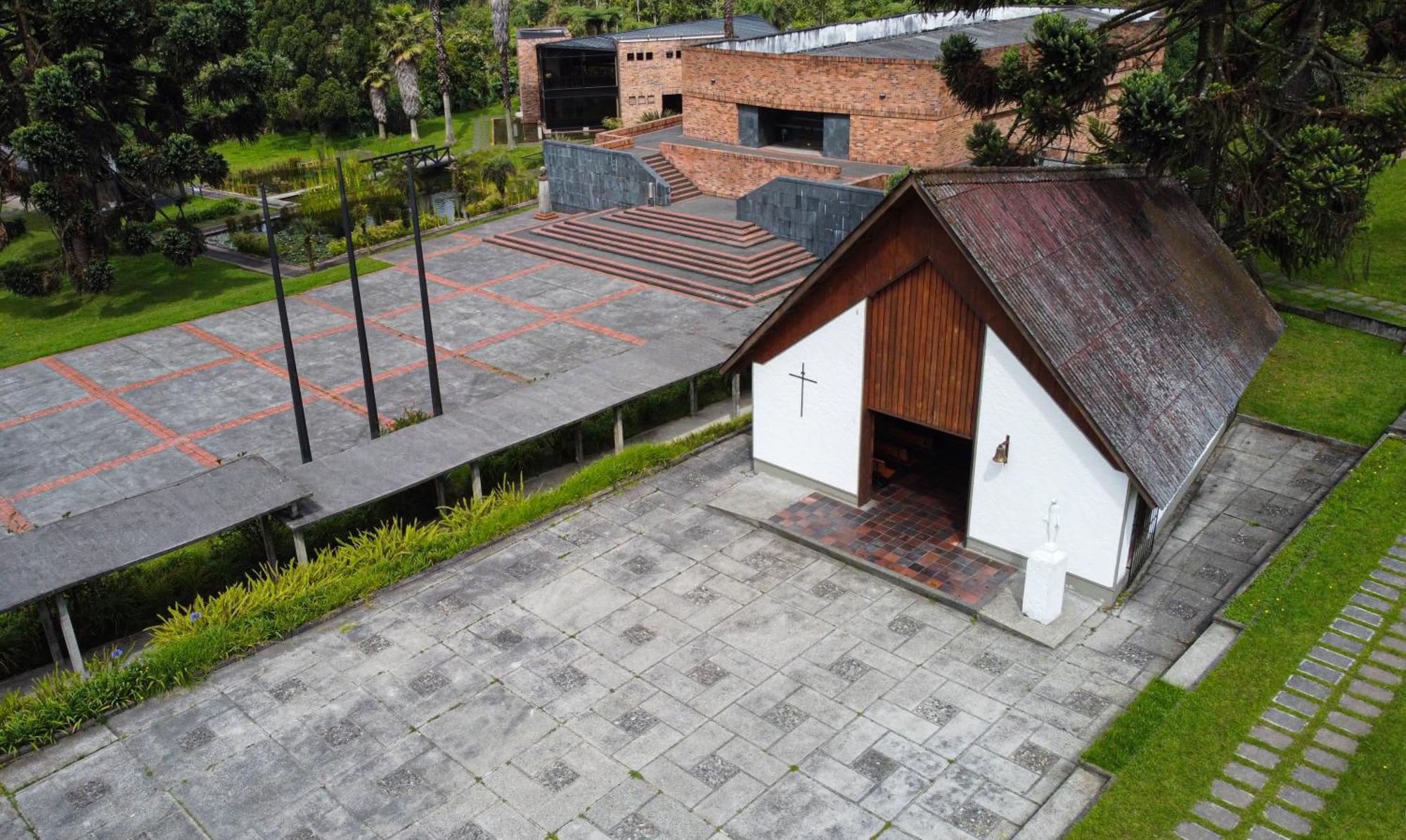 Hotel Estelar Recinto Del Pensamiento Y Centro De Convenciones 3*